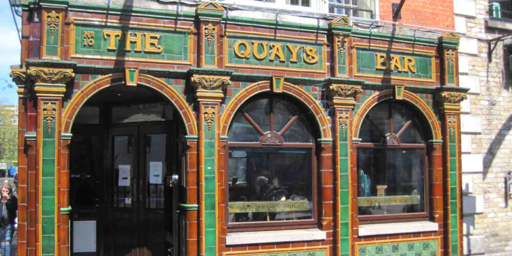 The Quays Bar